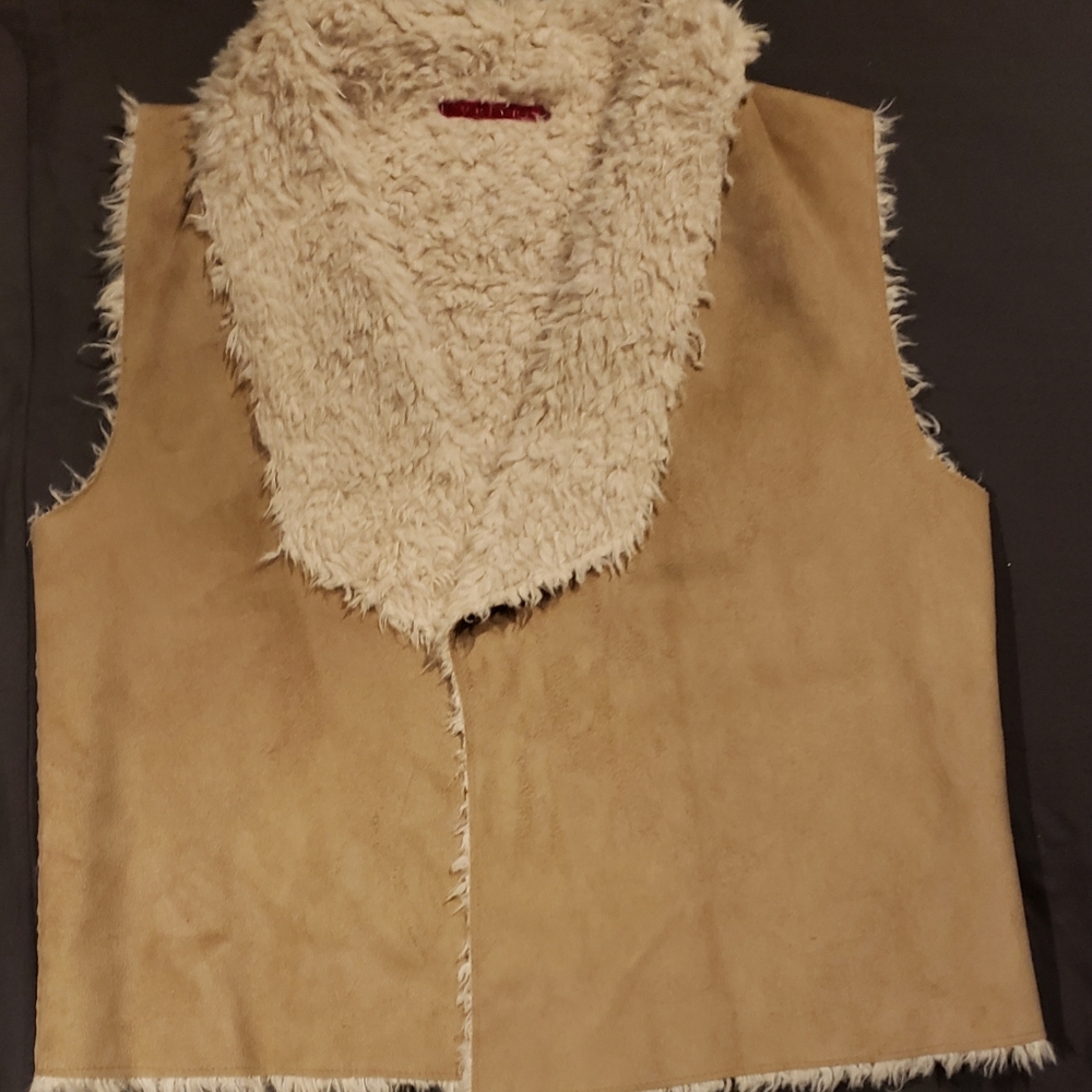 Sweater Vest